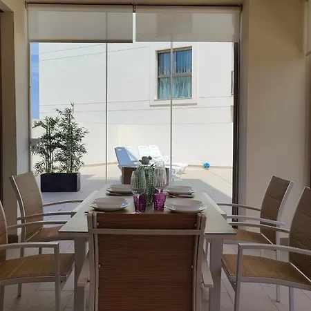 Paradise Premium Apartment